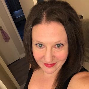 Meet your Posher, Katharine